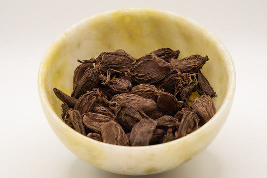 Cardamom Pods (black) - Desi Direct